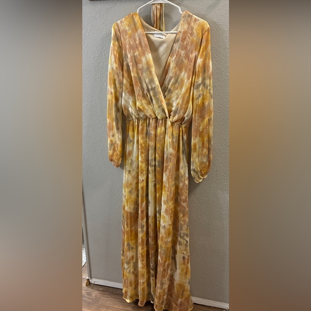 Elegant Tie-Dye Long Sleeve Dress